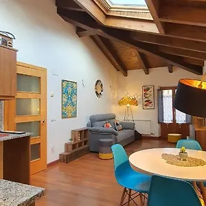  Apartamento Cal Tranquil Camprodon, Acollidor Atic Al Centre